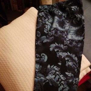 Talbots ladies pants.  Cotton. Summer.